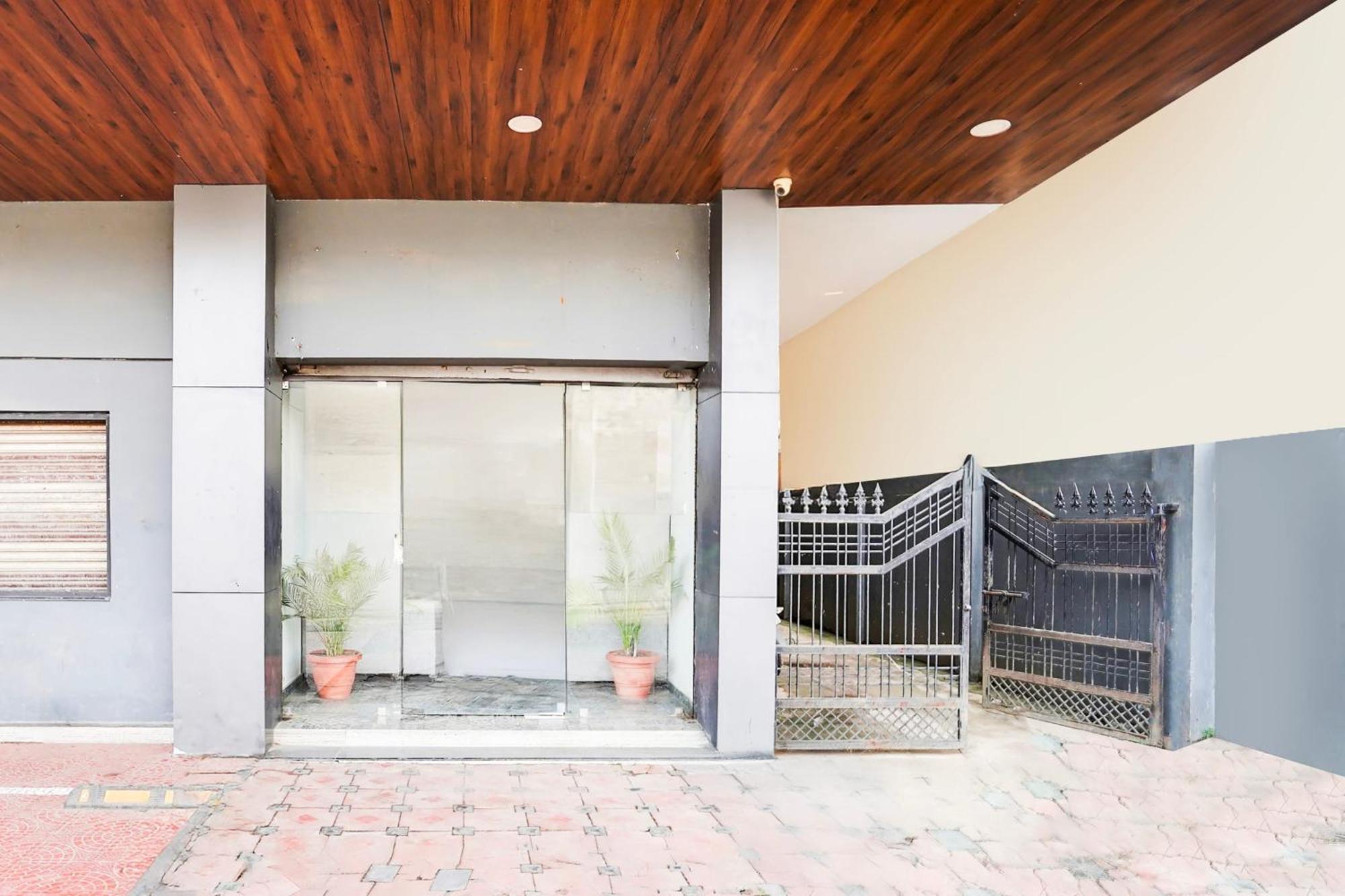 Super Hotel O Hingna Road Wanadongri Rāipur Exteriör bild