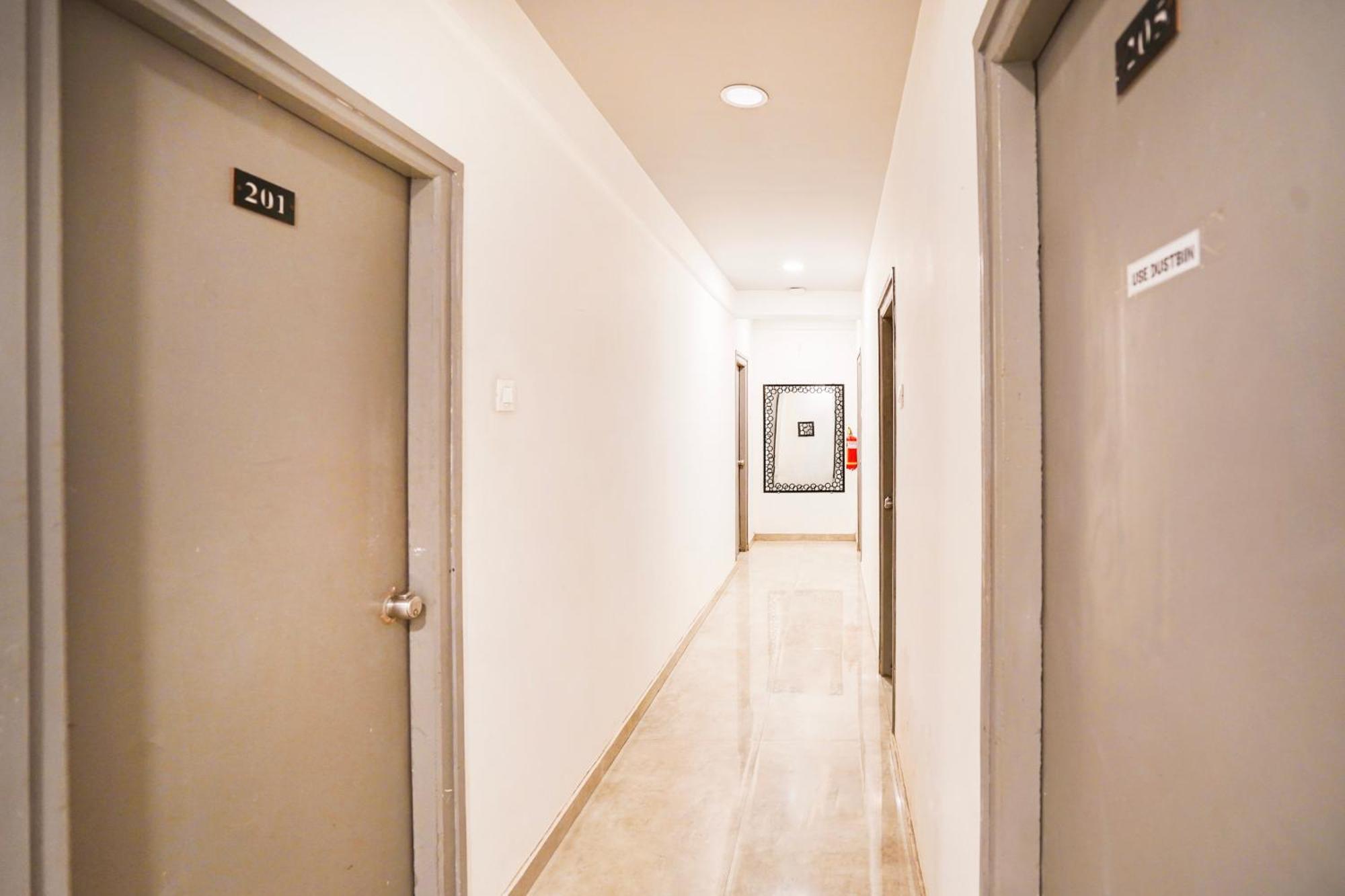 Super Hotel O Hingna Road Wanadongri Rāipur Exteriör bild